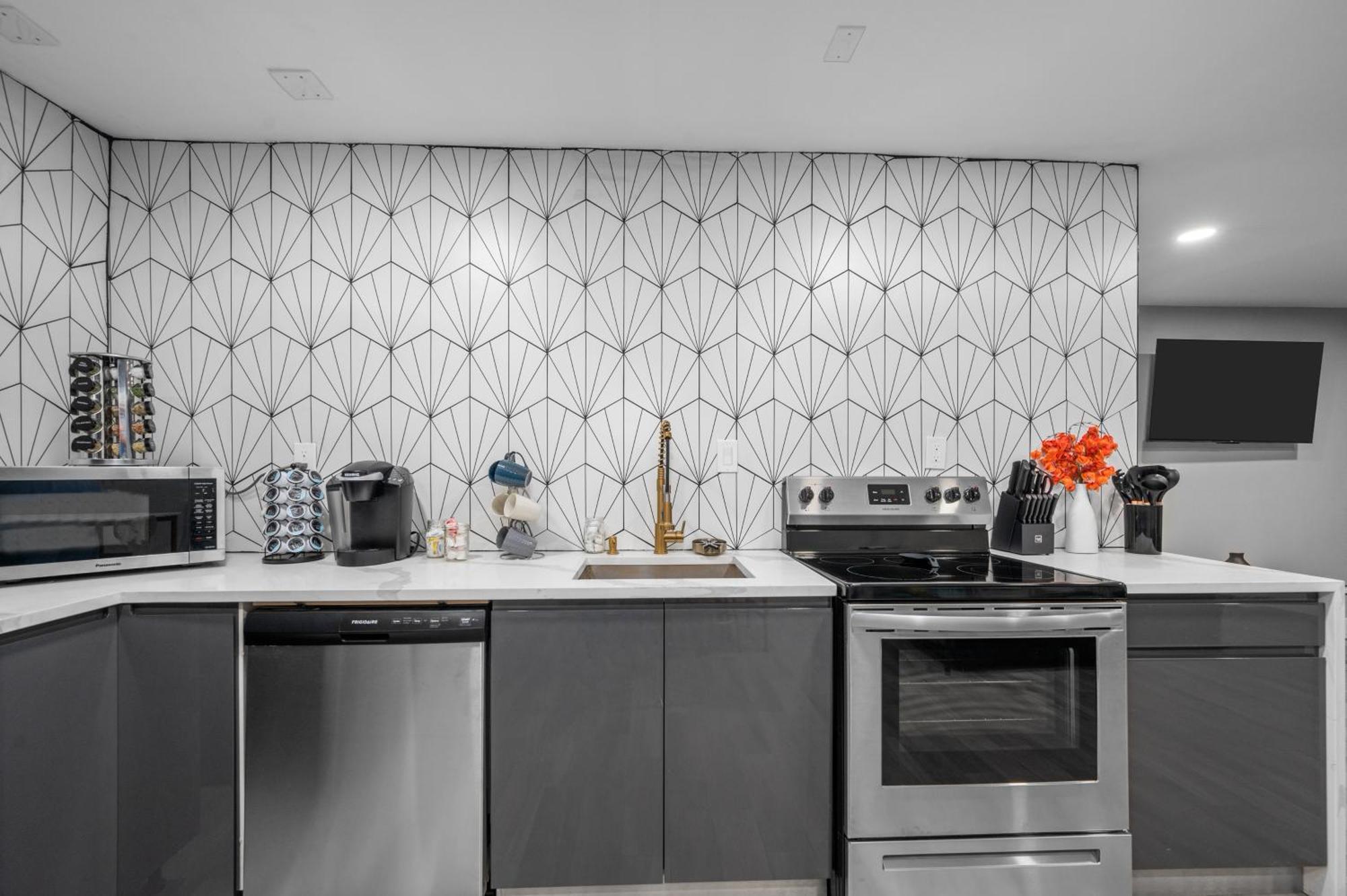 Cozy Galleria Apt Near Uptown With Free Park Houston Buitenkant foto